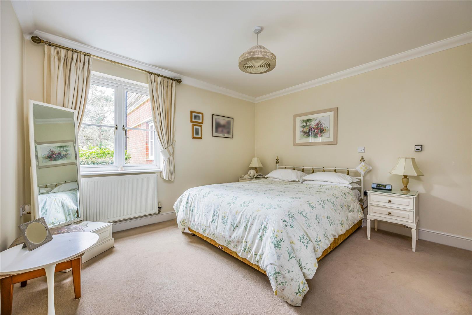 Lindsay Road, Poole Saxe Coburg